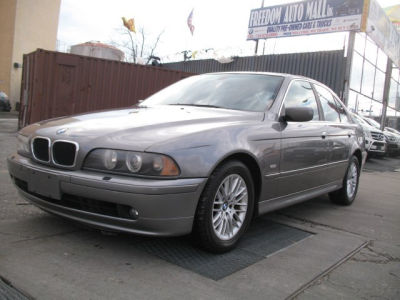 2003 BMW 530  i