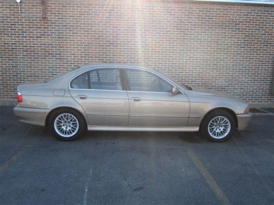 2001 BMW 530  i