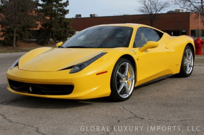 2013 Ferrari 458 Italia  Base