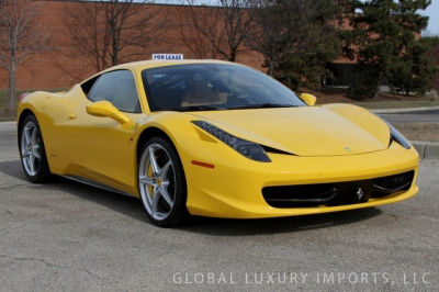 2013 Ferrari 458 Italia  Base