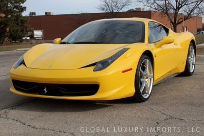 2013 Ferrari 458 Italia  Base
