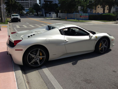 2013 Ferrari 458 Spider  Base