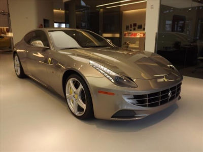 2012 Ferrari FF  Base