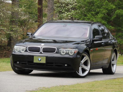 2005 BMW 745 i