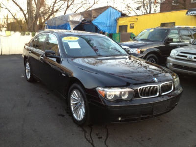 2005 BMW 745 i