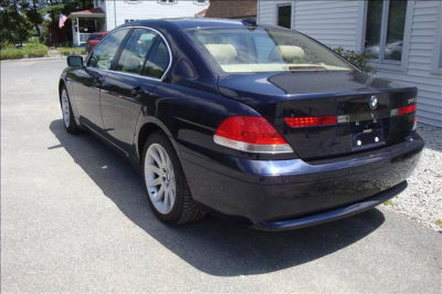 2005 BMW 745  i