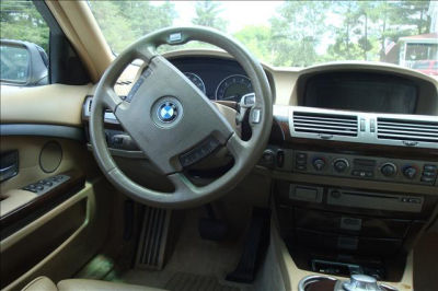2005 BMW 745  i