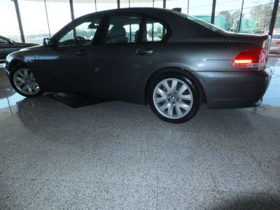 2005 BMW 745 i