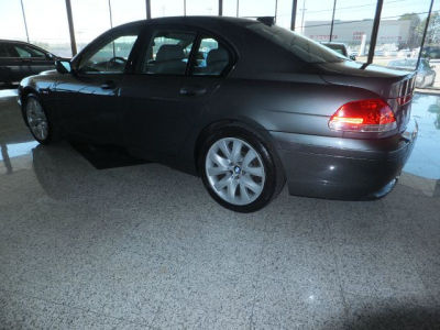 2005 BMW 745 i