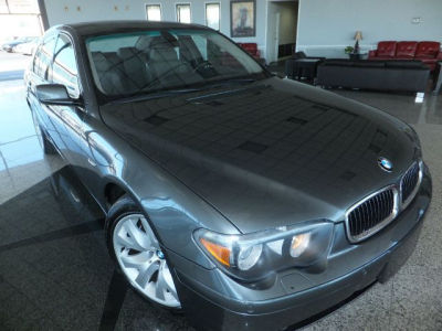 2005 BMW 745 i