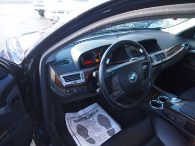 2003 BMW 745 i