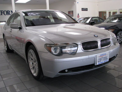2002 BMW 745  i