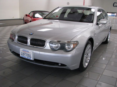 2002 BMW 745  i