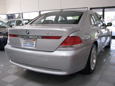 2002 BMW 745  i