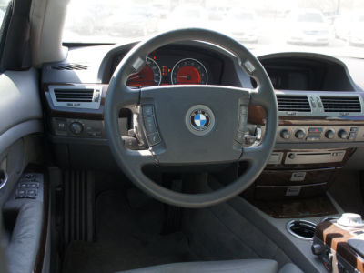 2002 BMW 745  i