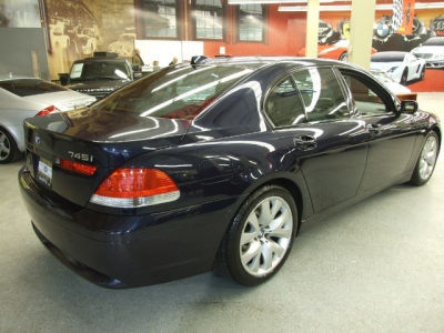 2004 BMW 745  i