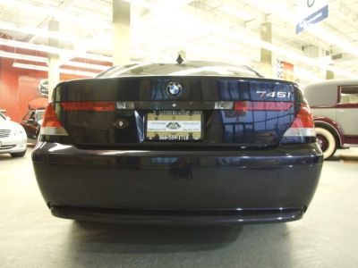 2004 BMW 745  i