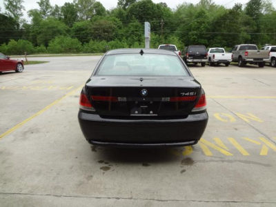 2004 BMW 745  i