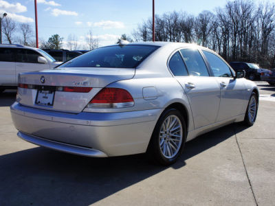2004 BMW 745  i