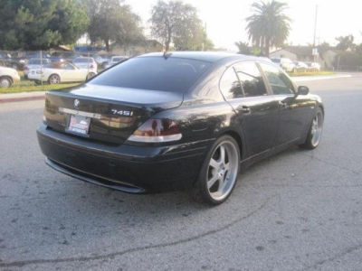 2002 BMW 745  i