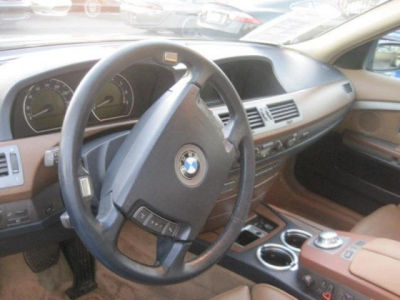 2002 BMW 745  i
