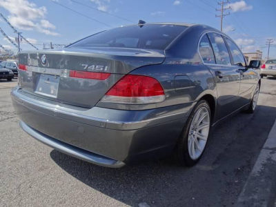 2003 BMW 745  i