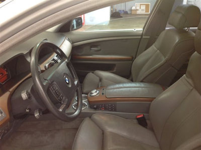2002 BMW 745  i