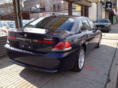 2002 BMW 745  i