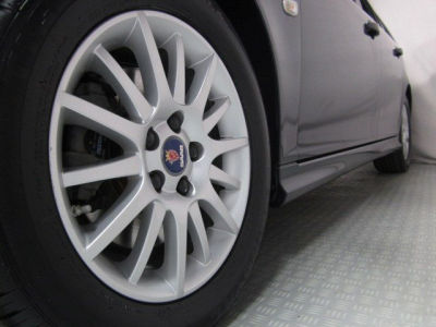 2010 Saab 9-3  2.0T SportCombi