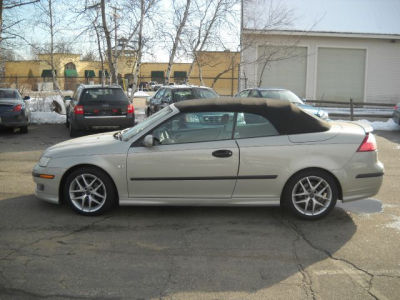2005 Saab 9-3  Aero