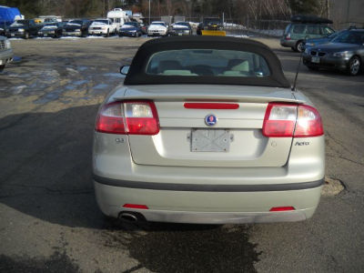 2005 Saab 9-3  Aero