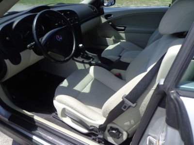 2005 Saab 9-3  Linear