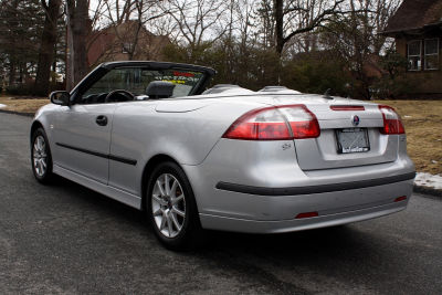 2005 Saab 9-3  Arc