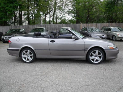 2003 Saab 9-3  SE