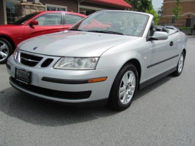 2005 Saab 9-3  Linear