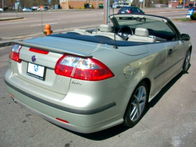 2005 Saab 9-3  Aero