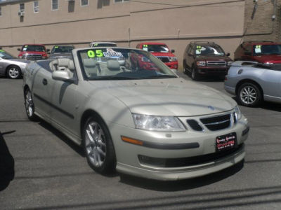 2005 Saab 9-3 Aero