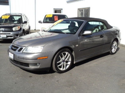 2005 Saab 9-3  Aero
