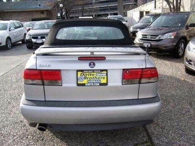 2003 Saab 9-3  SE