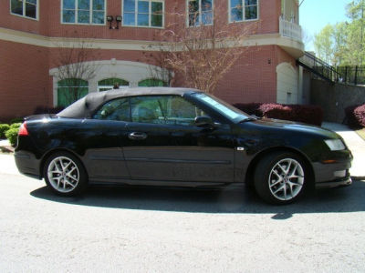 2005 Saab 9-3  Aero