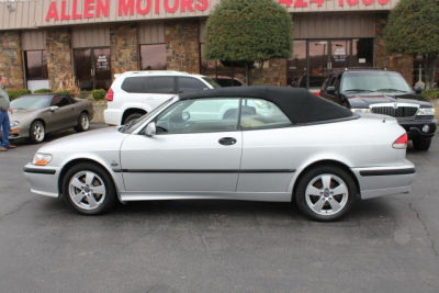 2003 Saab 9-3  SE