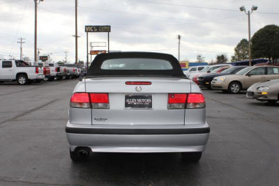 2003 Saab 9-3  SE