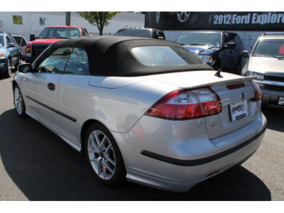 2004 Saab 9-3  Aero