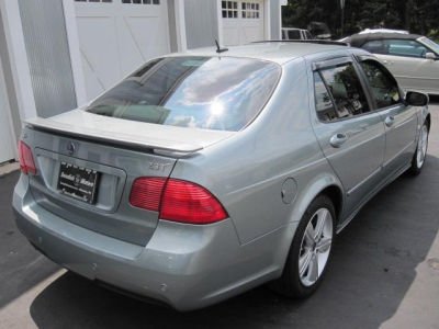 2009 Saab 9-5  Griffin