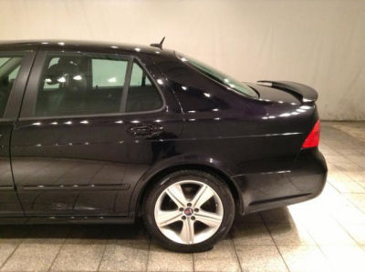 2009 Saab 9-5  Griffin