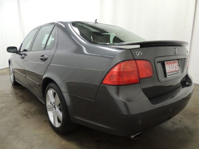 2009 Saab 9-5  Griffin