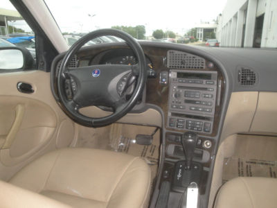 2003 Saab 9-5  Linear