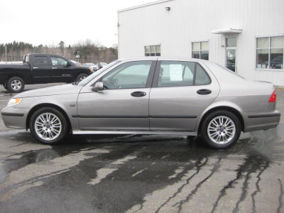 2005 Saab 9-5  Arc