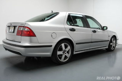 2005 Saab 9-5 Aero