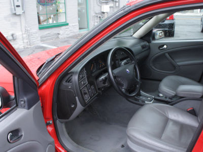 2004 Saab 9-5  Arc